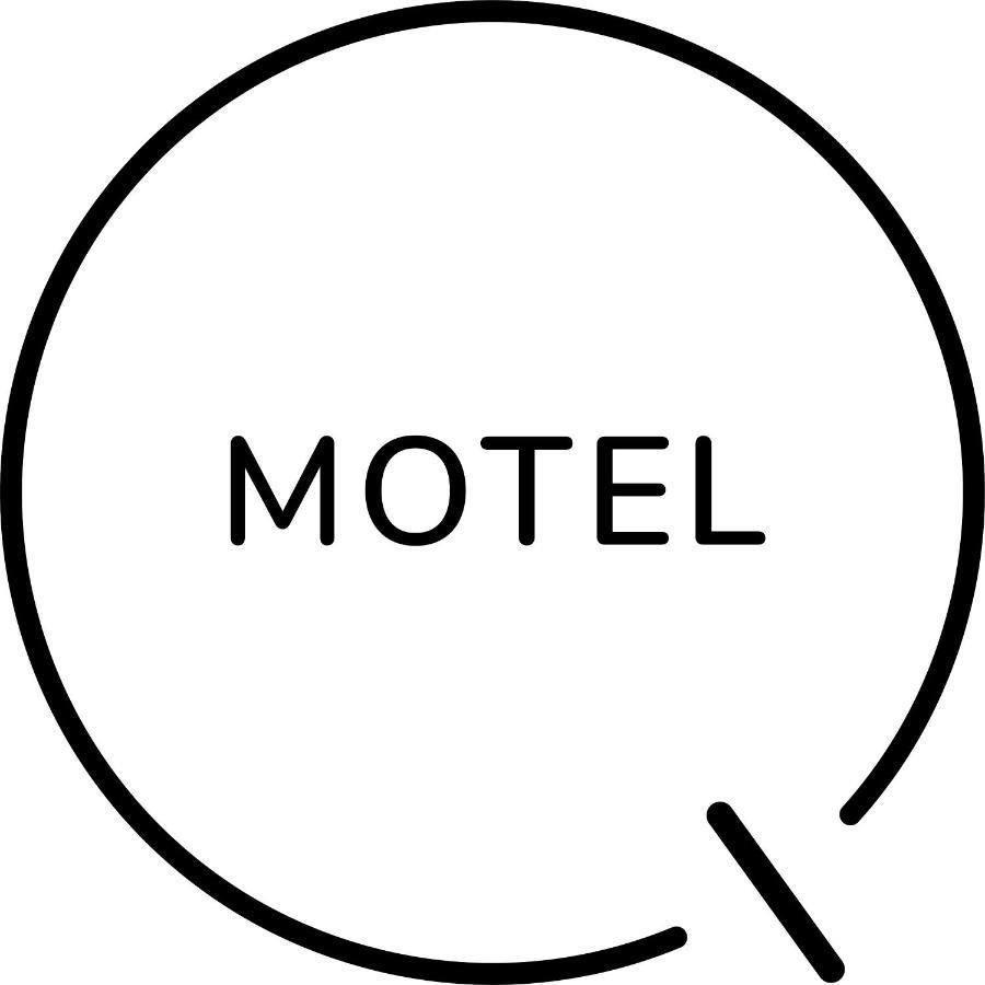 Motel Q Zimmern ob Rottweil Экстерьер фото